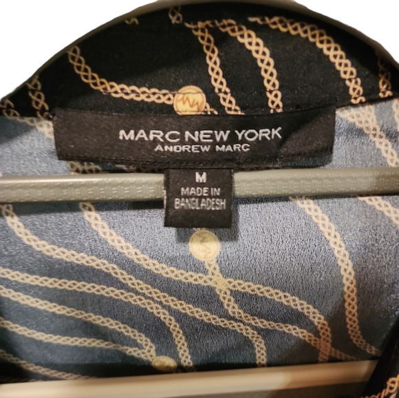 NWT MARC NY long sleeved ZIP front soft Blouse... modern, mature style . Size M - Picture 4 of 7